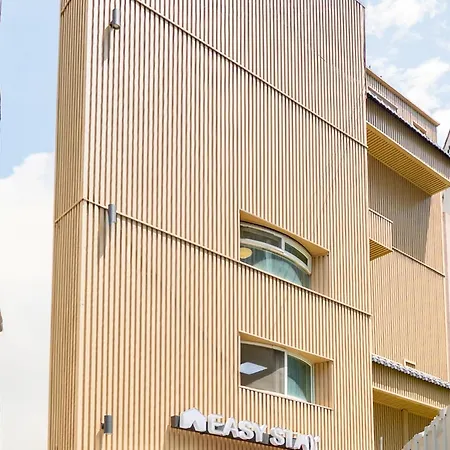 Stay Log In Shinchon Hongdae